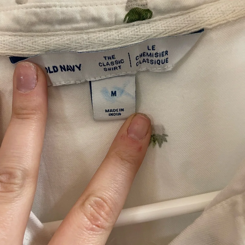 Old Navy Plant Print Cotton Button Down Casual Shirt - Picture 3 of 4